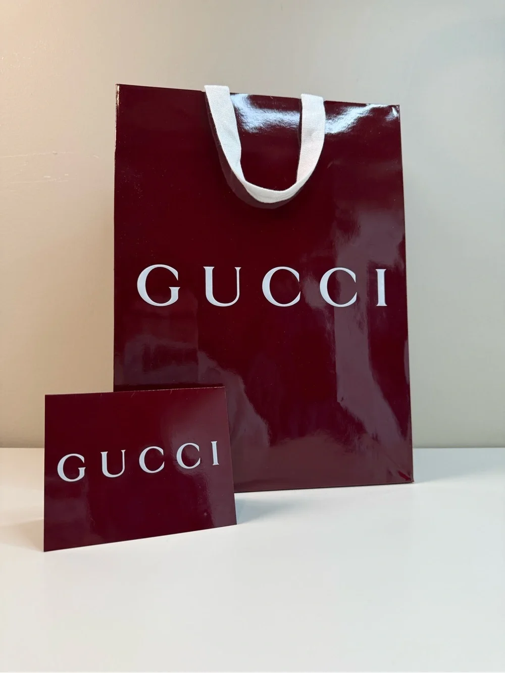 Gucci Large Burgundy Glossy Shopping Bag + Matching Card Envelope Packaging